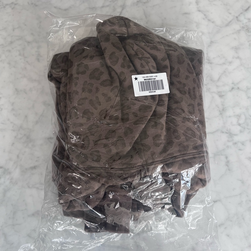 NWT Abercrombie Essential Popover Hoodie Sz Medium - Picture 7 of 12